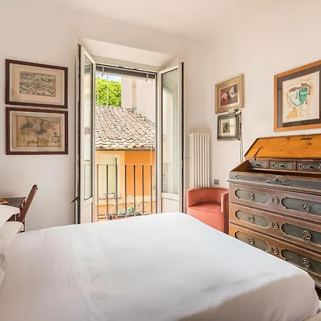 R.c. Cappellari Charming Campo De Fiori Appartamento